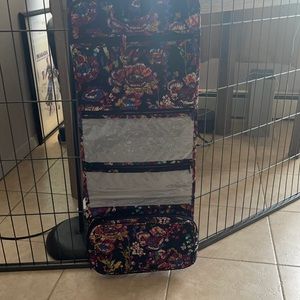 Vera Bradley travel hanging organizer